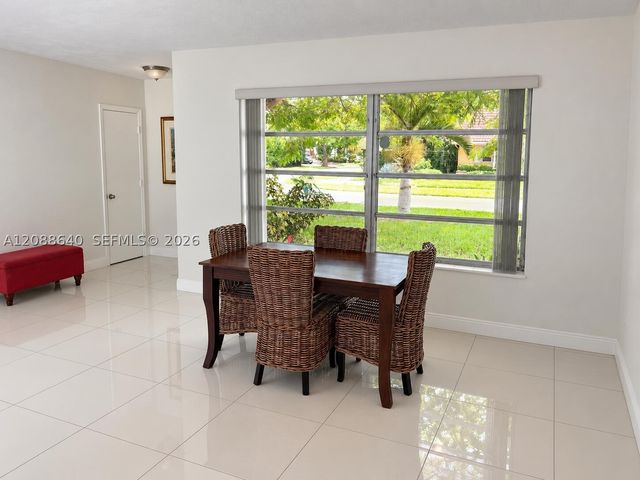 8981 SW 57th Ter, Miami, FL 33173