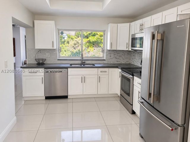 8981 SW 57th Ter, Miami, FL 33173