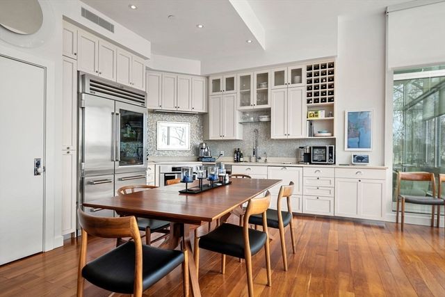 975 Memorial Drive 210, Cambridge, MA 02138
