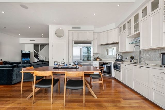 975 Memorial Drive 210, Cambridge, MA 02138