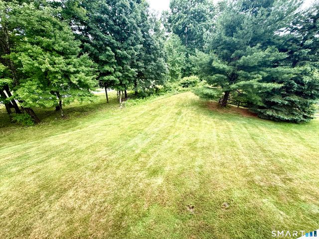 443 Tee Shot Drive 443, Oxford, CT 06478