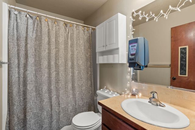 112 S Holiday Rd, Spokane Valley, WA 99016