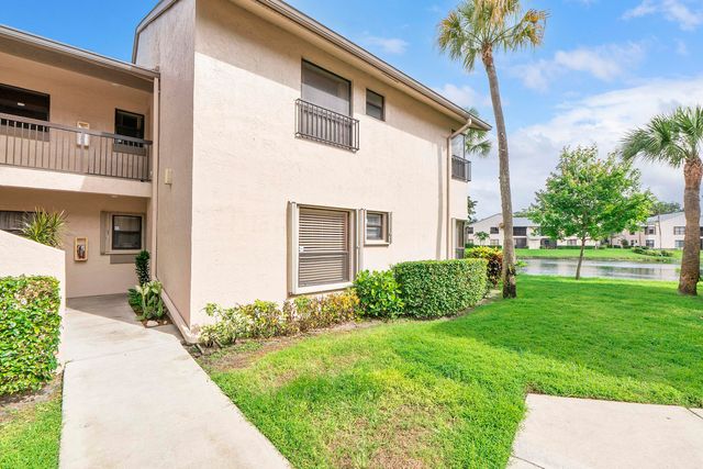 3392 NW 47th Avenue, Coconut Creek, FL 33063