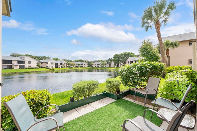 3392 NW 47th Avenue, Coconut Creek, FL 33063