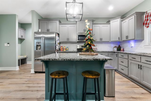 10 Raspberry Lane, Cabot, AR 72023