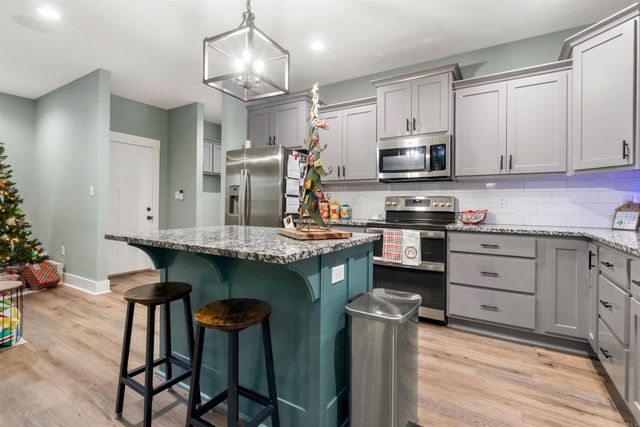 10 Raspberry Lane, Cabot, AR 72023