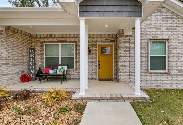 10 Raspberry Lane, Cabot, AR 72023