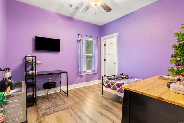 10 Raspberry Lane, Cabot, AR 72023