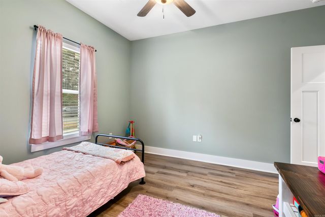 10 Raspberry Lane, Cabot, AR 72023