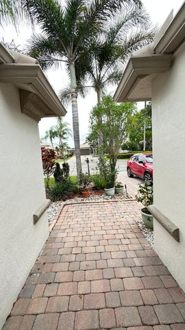6256 Via Primo Street, Lake Worth, FL 33467