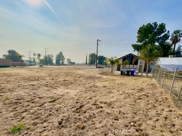 6979 Palm Avenue, Highland, CA 92346