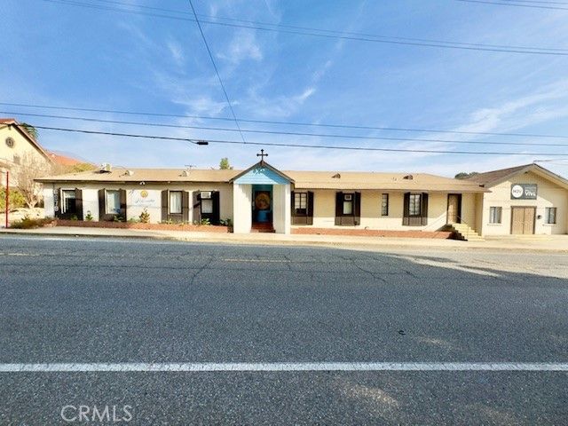 6979 Palm Avenue, Highland, CA 92346