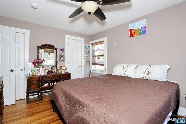 1154 Summit Avenue, Teaneck, NJ 07666