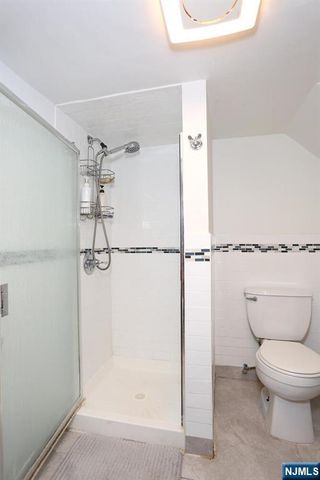 1154 Summit Avenue, Teaneck, NJ 07666