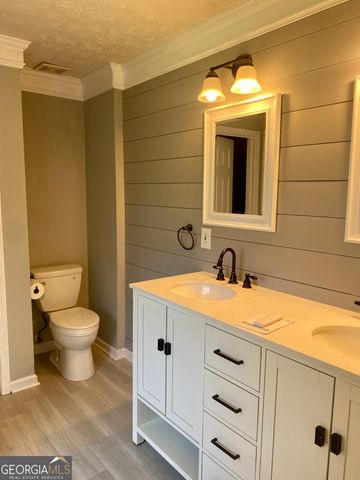 203 Cambridge Drive, Loganville, GA 30052