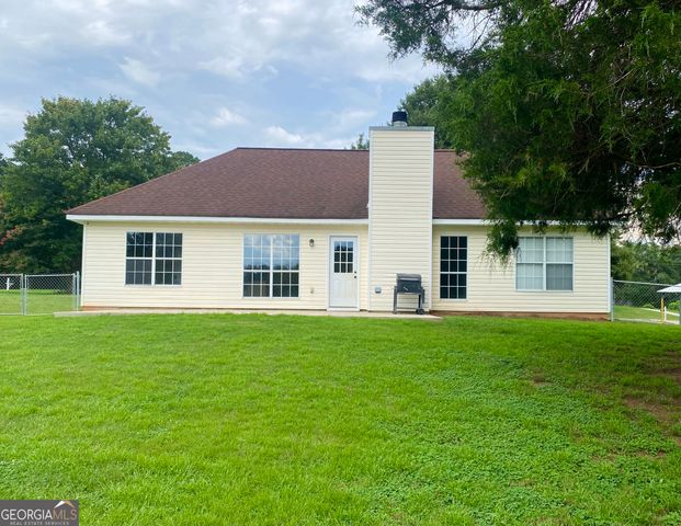 203 Cambridge Drive, Loganville, GA 30052