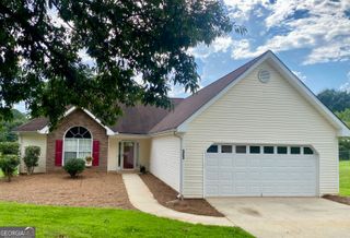 203 Cambridge Drive, Loganville, GA 30052