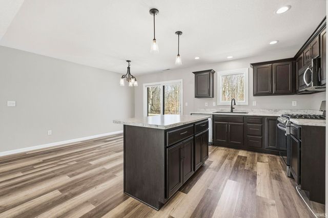 835 Lagonda Trail, Fort Wayne, IN 46818