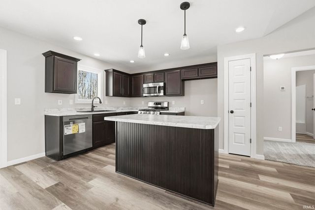 835 Lagonda Trail, Fort Wayne, IN 46818