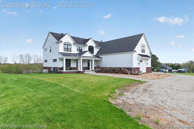 1881 Reidsview Drive, White Lake Charter Township, MI 48383