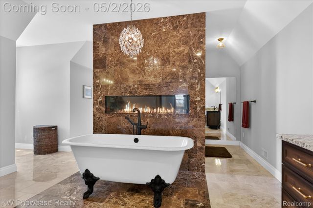 1881 Reidsview Drive, White Lake Charter Township, MI 48383