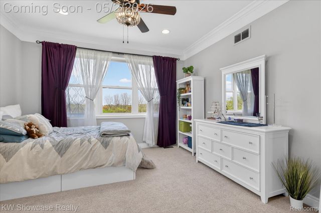 1881 Reidsview Drive, White Lake Charter Township, MI 48383