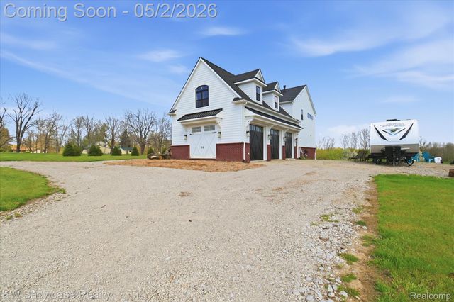 1881 Reidsview Drive, White Lake Charter Township, MI 48383