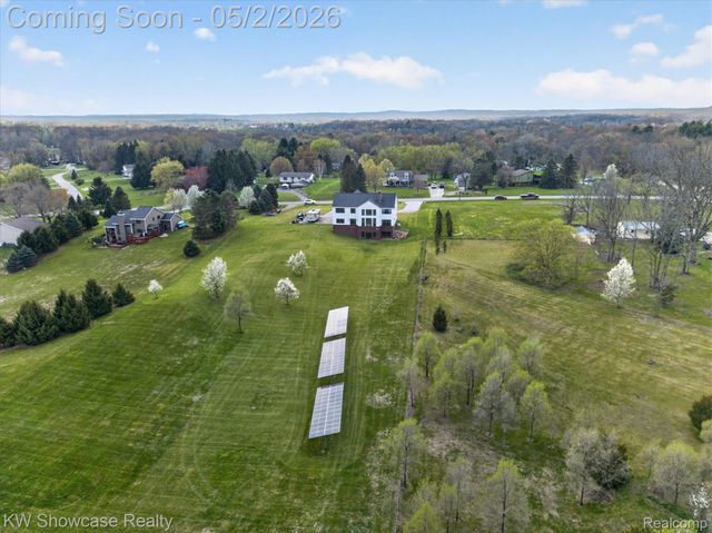 1881 Reidsview Drive, White Lake Charter Township, MI 48383