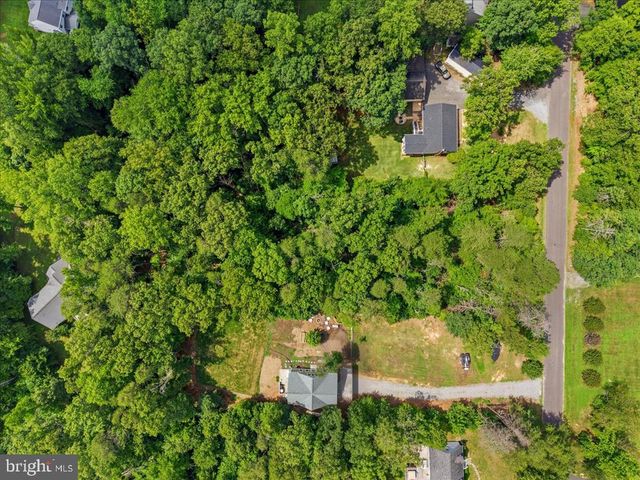6109 EDS RD, Mineral, VA 23117