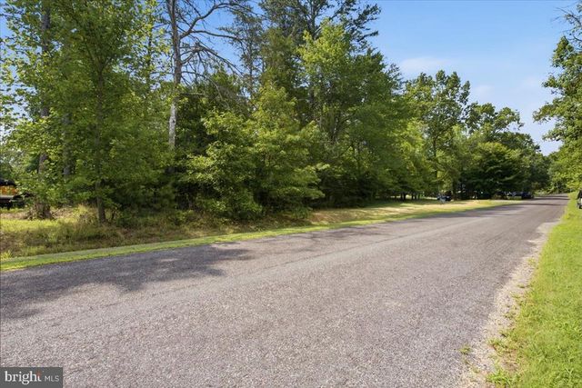 6109 EDS RD, Mineral, VA 23117