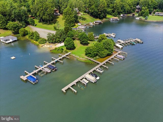 6109 EDS RD, Mineral, VA 23117
