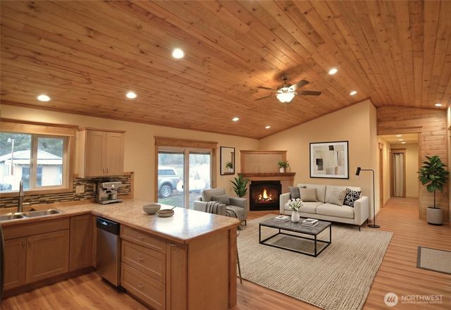 182 Frost Creek Road, Glenoma, WA 98336