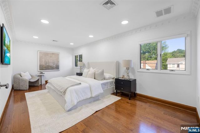 30 Elm Street, Dumont, NJ 07628