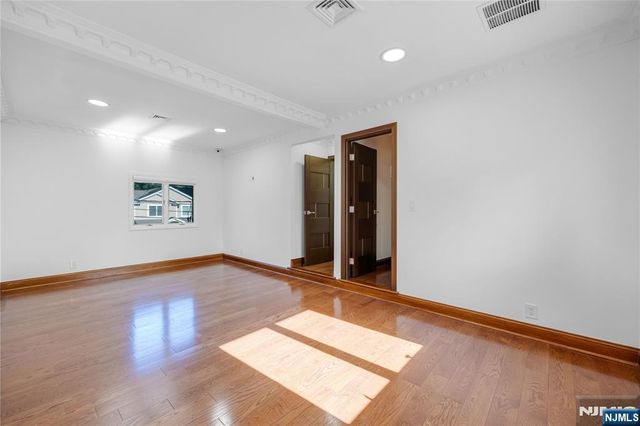 30 Elm Street, Dumont, NJ 07628
