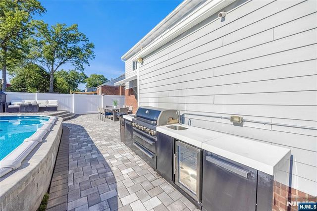30 Elm Street, Dumont, NJ 07628