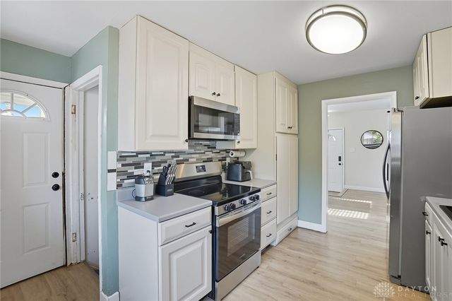 1742 Eric Drive, Dayton, OH 45414