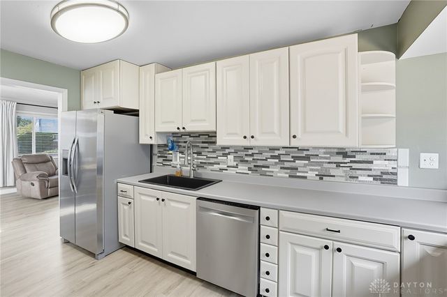 1742 Eric Drive, Dayton, OH 45414