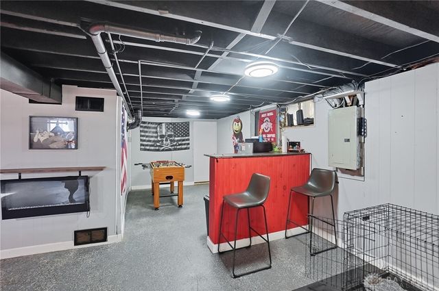 1742 Eric Drive, Dayton, OH 45414