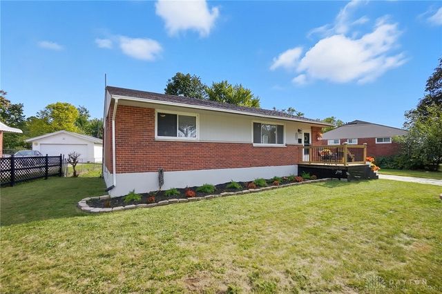 1742 Eric Drive, Dayton, OH 45414