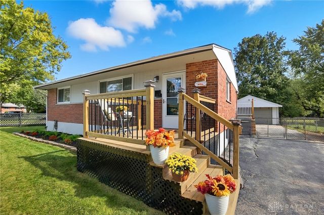 1742 Eric Drive, Dayton, OH 45414