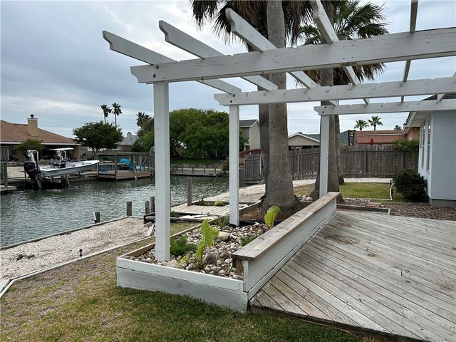 14109 Atascadera Ave, Corpus Christi, TX 78418
