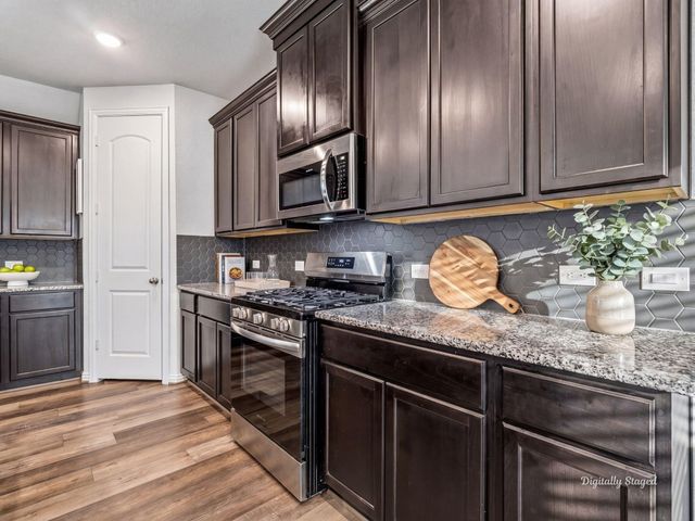 118 Violet Carson Court, Conroe, TX 77318