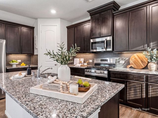 118 Violet Carson Court, Conroe, TX 77318