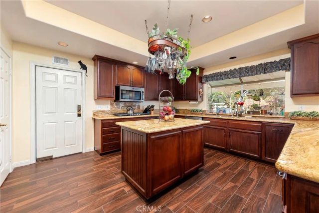 32201 Joaquin, Acton, CA 93510