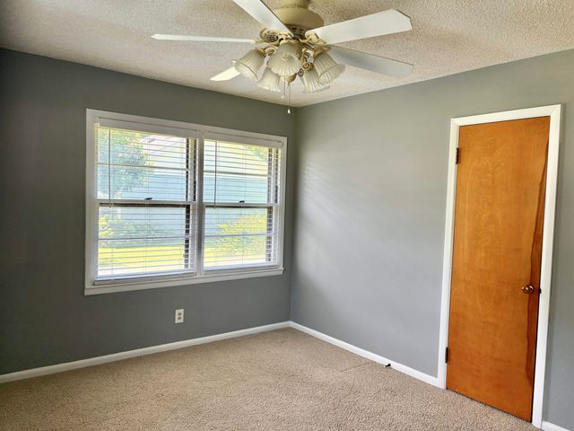 1610 N Park Lane, Augusta, KS 67010