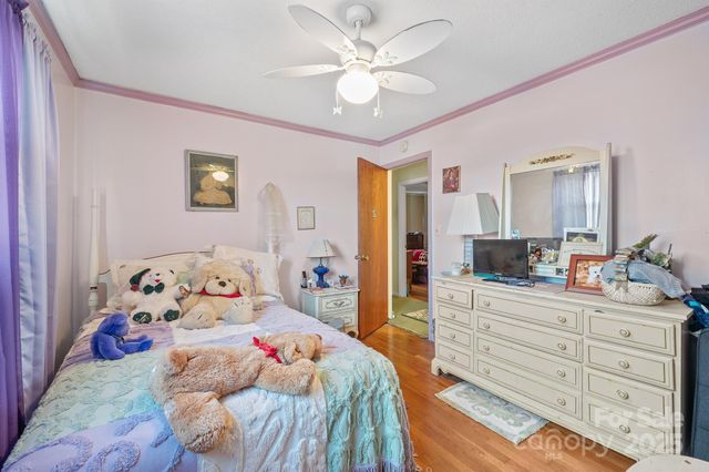 111 Newcastle Avenue, Lincolnton, NC 28092