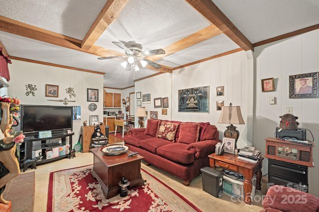 111 Newcastle Avenue, Lincolnton, NC 28092