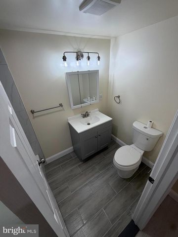 23 HOLCUMB CT, Middle River, MD 21220