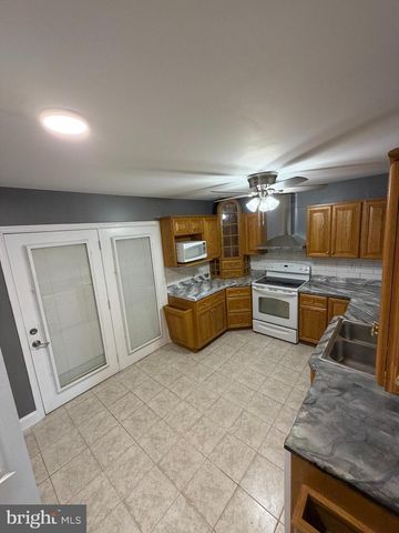 23 HOLCUMB CT, Middle River, MD 21220