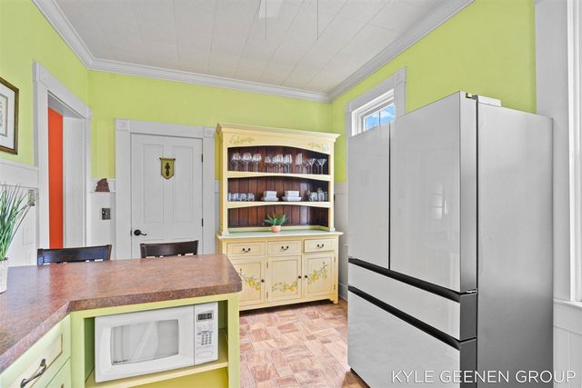 58 E 13th Street, Holland, MI 49423